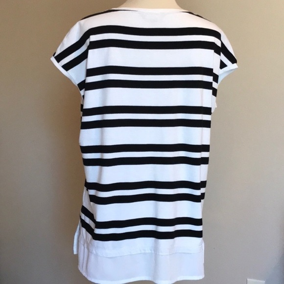 Tommy Hilfiger Size M Navy and White Striped Top - Picture 5 of 8